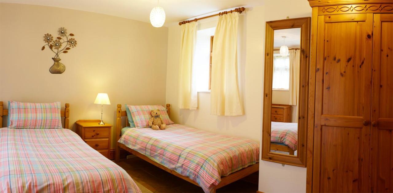Filey Holiday Cottages Экстерьер фото